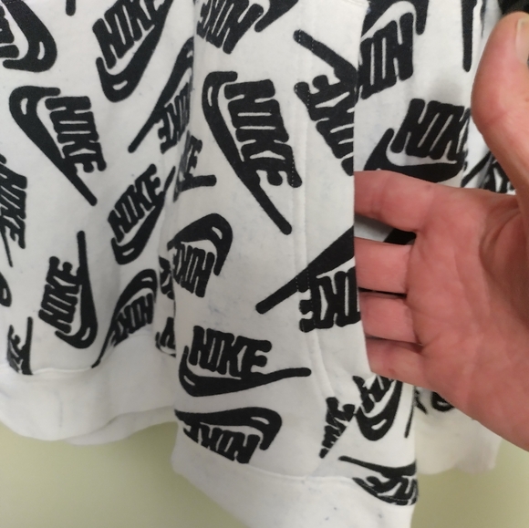 Nike Sportswear All Over Print Pullover Hoodie Sweatshirt Size - Picture 5 of 8